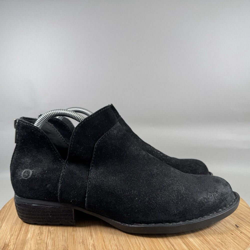 Born-Shari Ankle Boots Suede Western Back Zip Women 8.5 M Black Heel